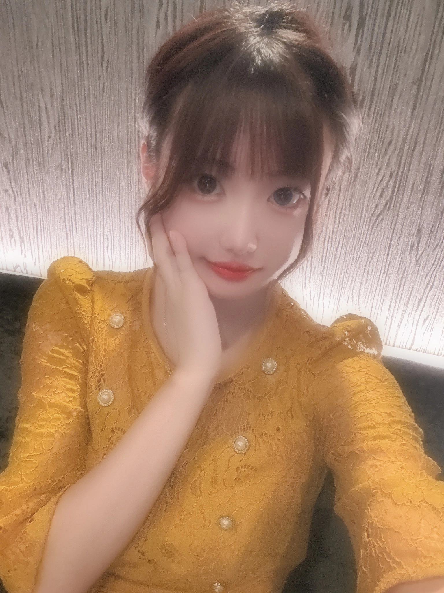 あいな