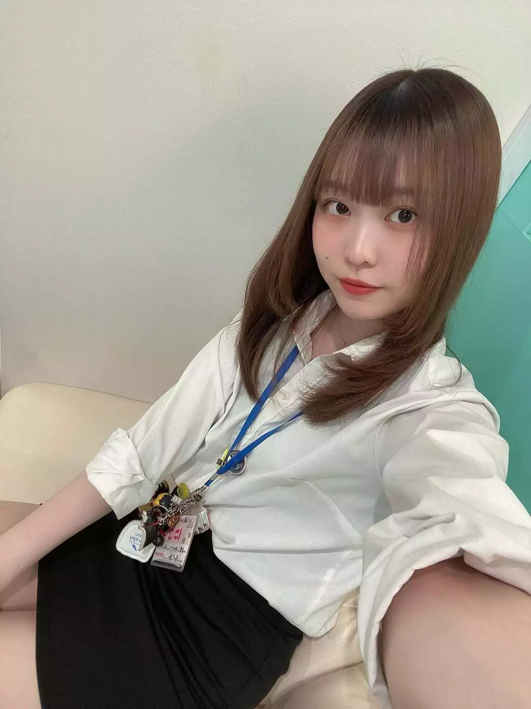にこ
