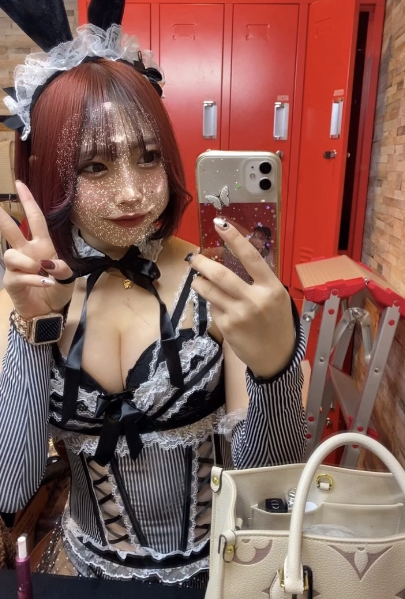 あきら