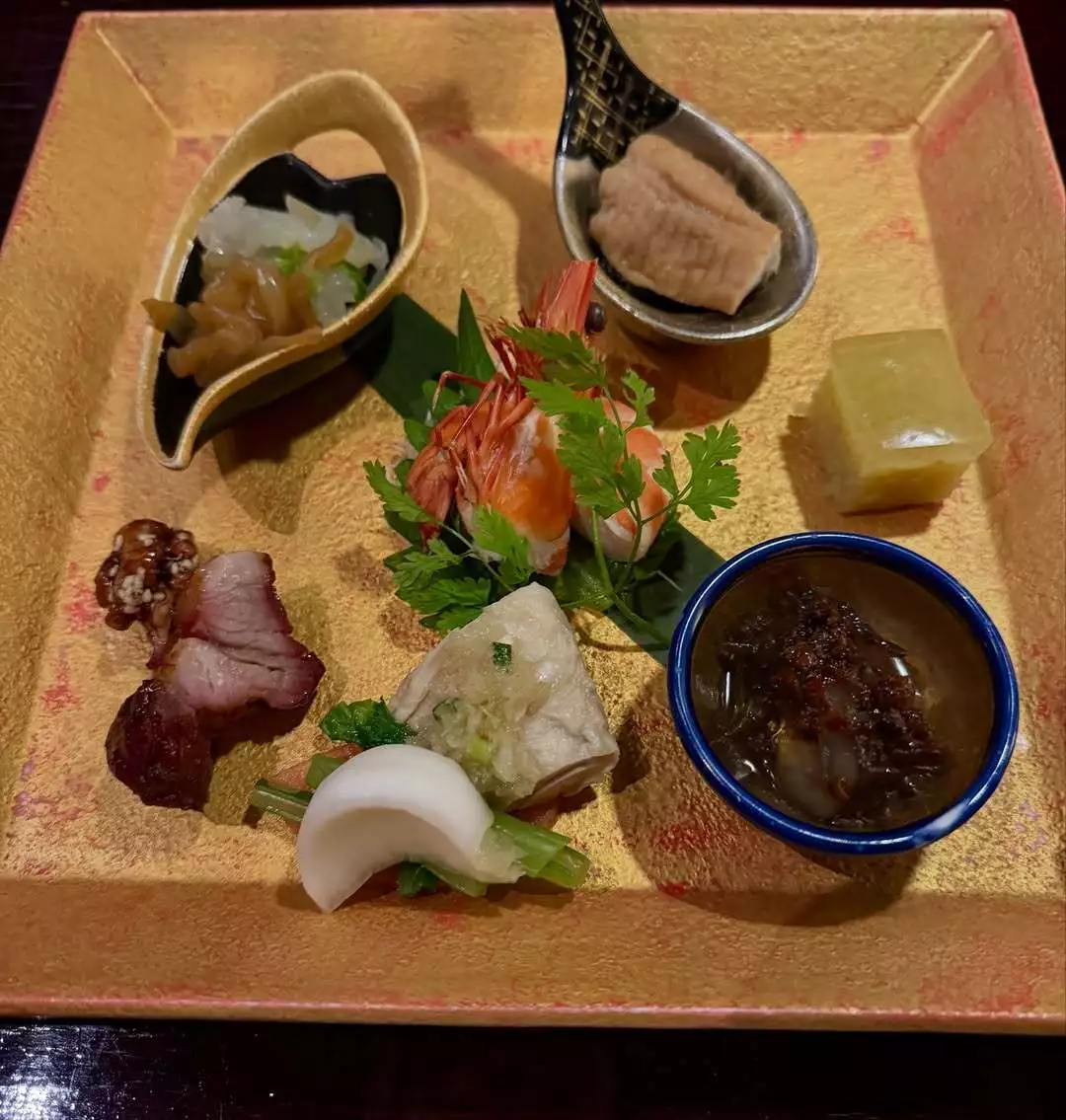 お茶の水うらん