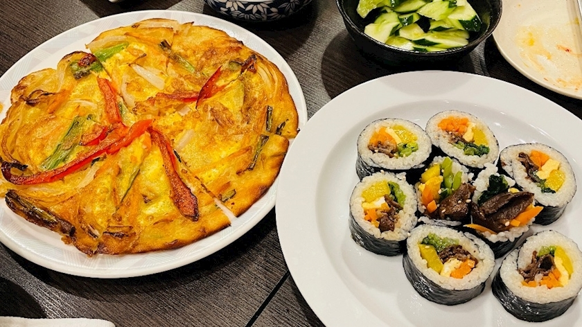 愛羽 仁美