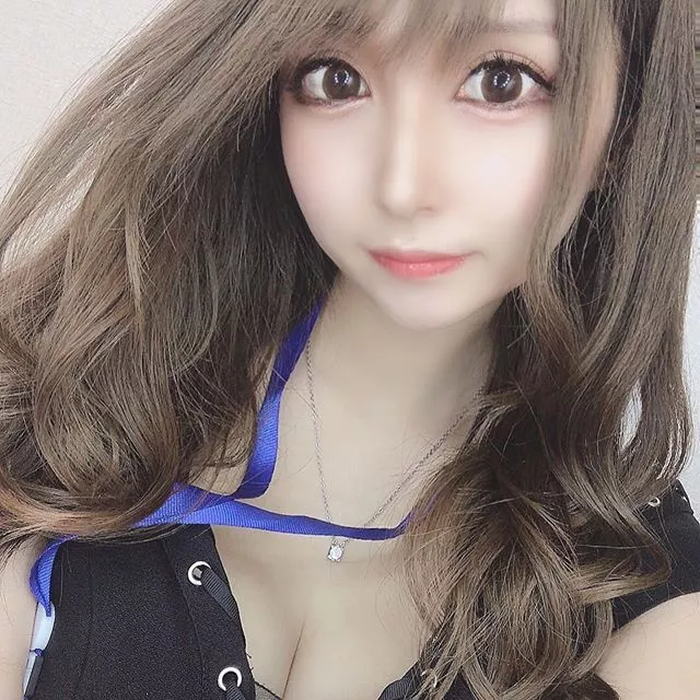 雛咲 のあ