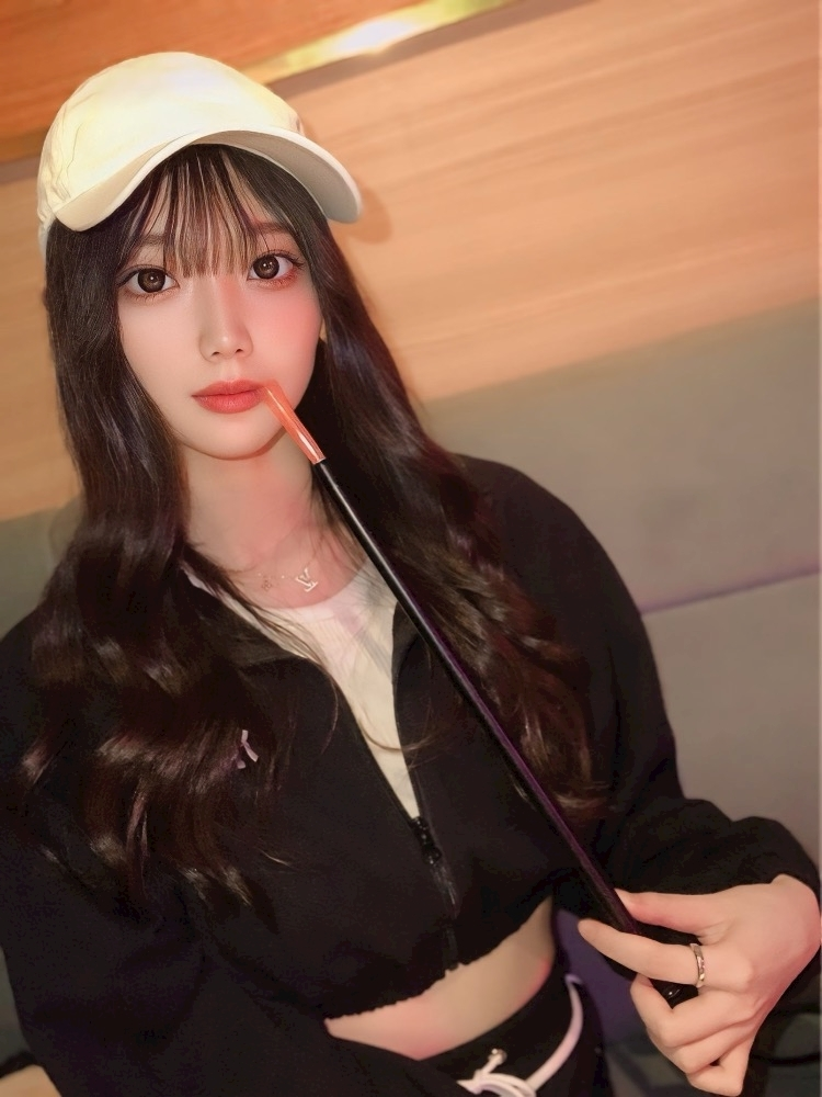 三鷹 真綺