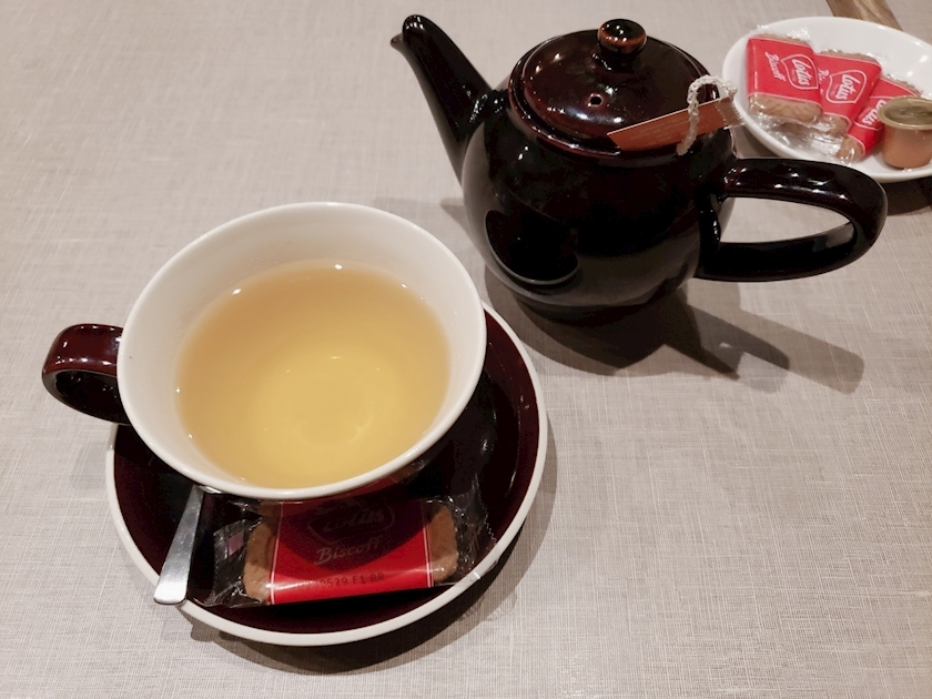 エミ （スタッフ）