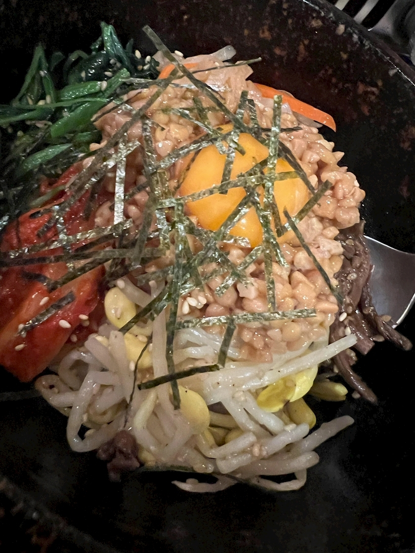 華月 まお