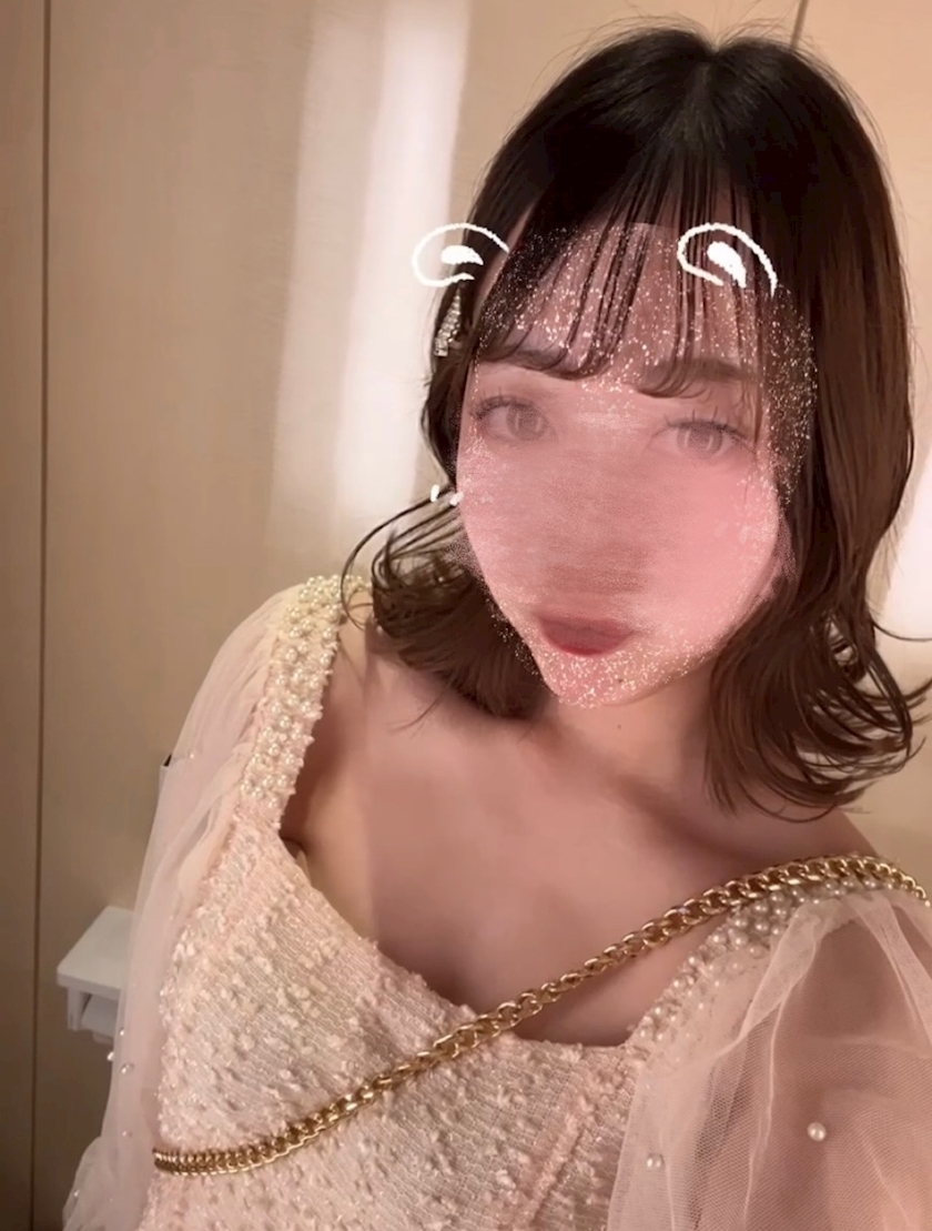 乙川 ゆあ