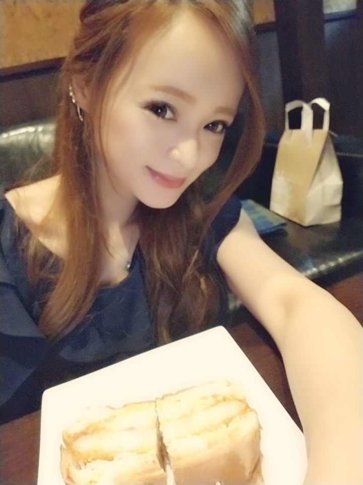 長谷川 梨奈