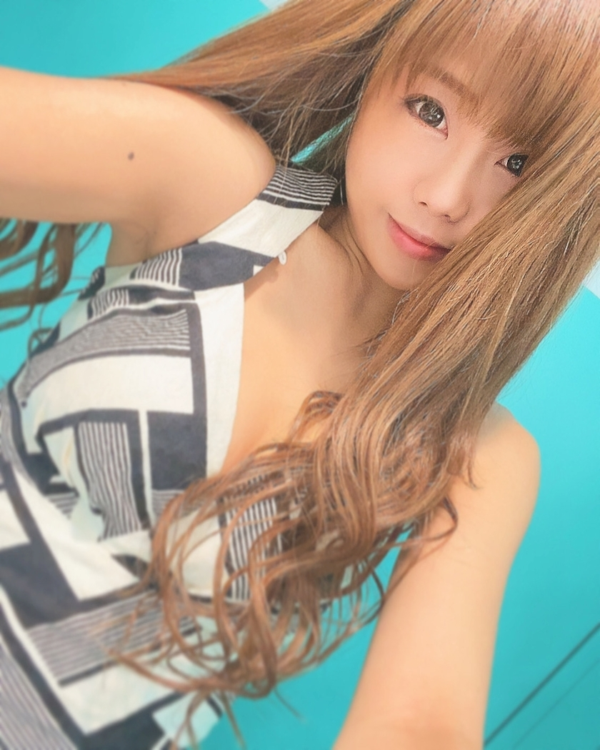 一条 彩由