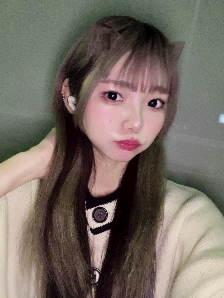 あみな