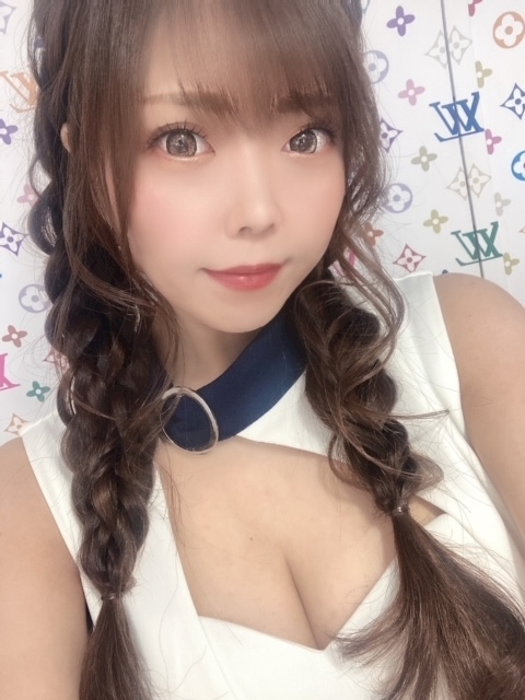 夏樹 あや