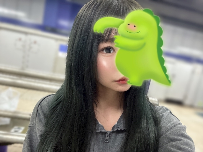 あみな