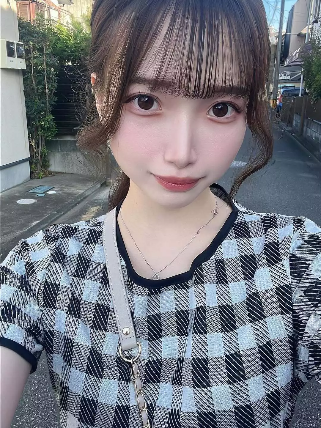 みいな