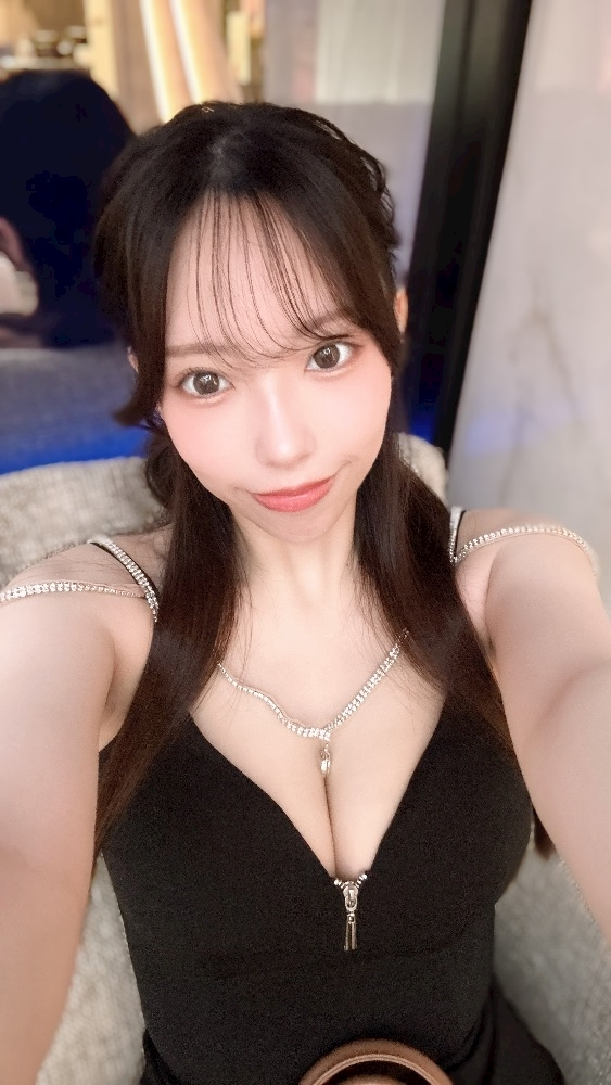 皐月 いおり