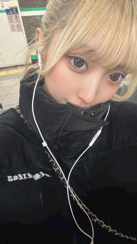 かびるんるんさわ