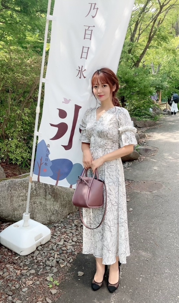 妃 えりな