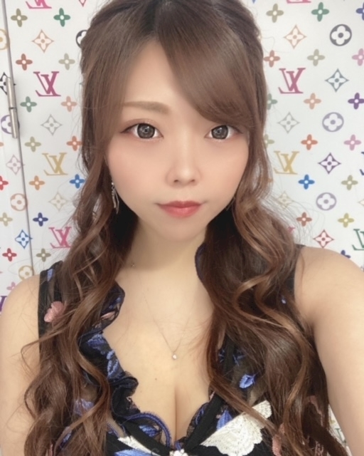 夏樹 あや