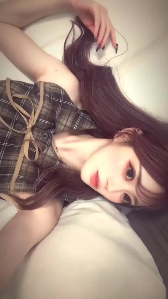 みあ