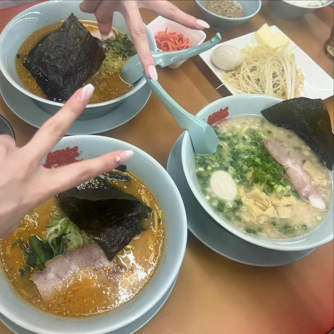 マユ