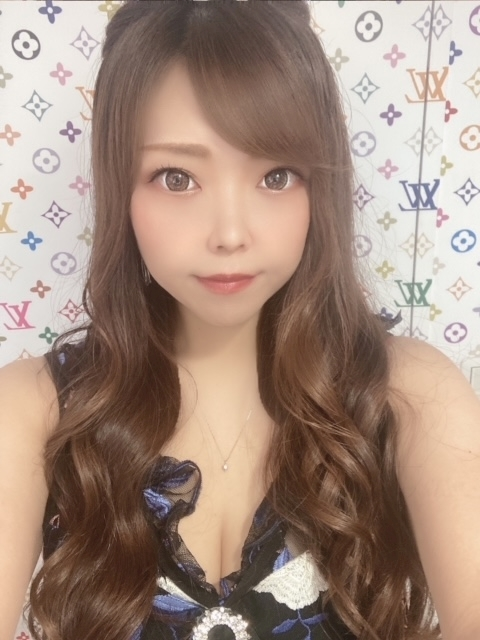 夏樹 あや