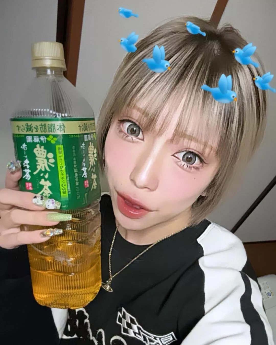 きら