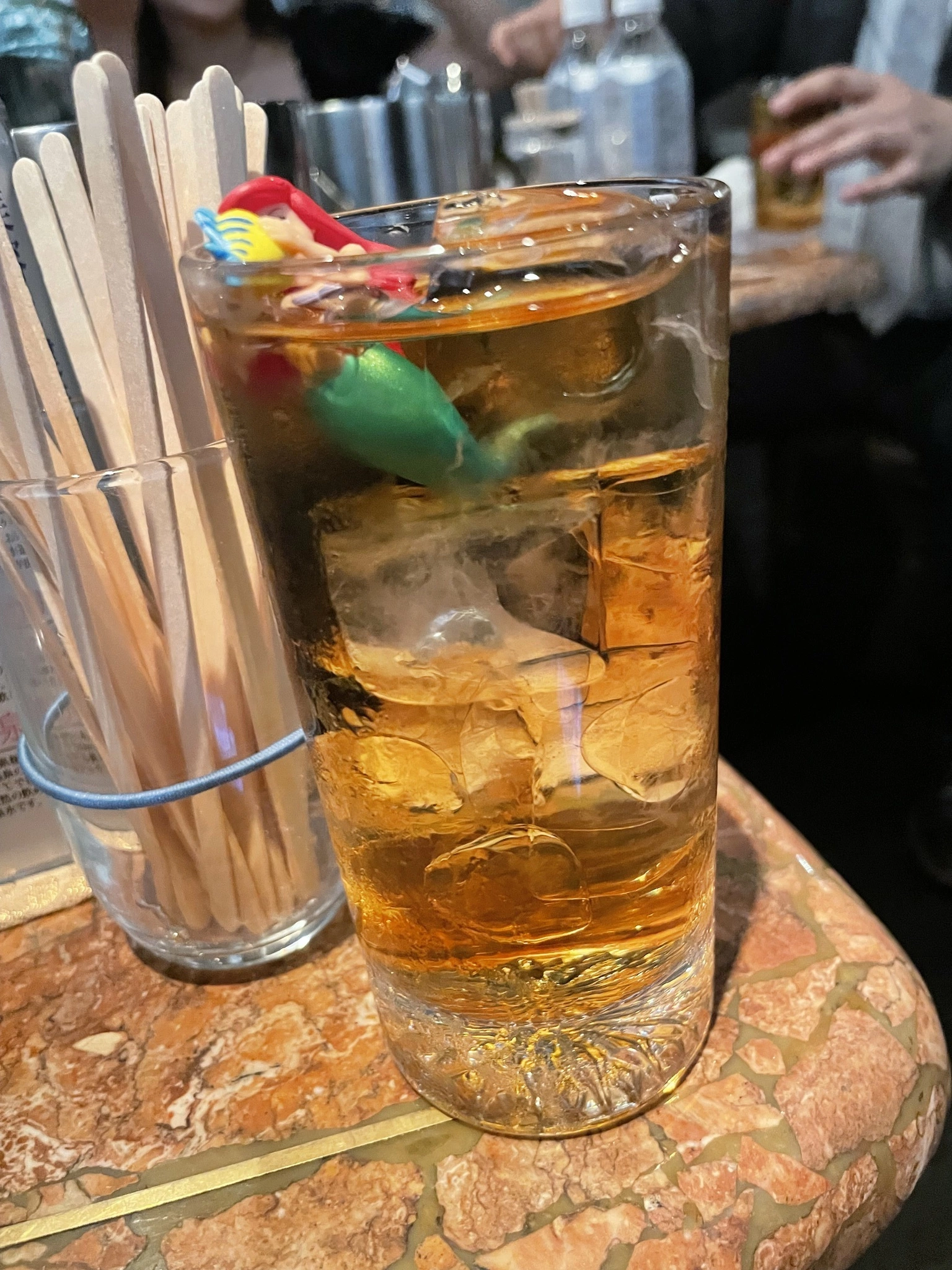 えり