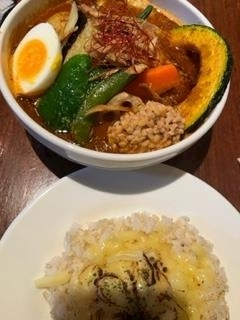 黒輝 りさ