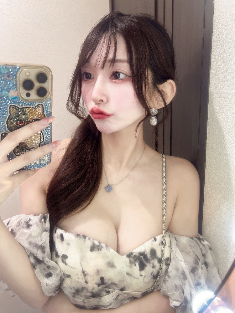 雛咲 のあ