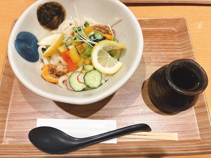 華宮 れい