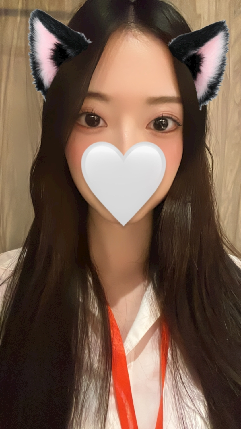 みな