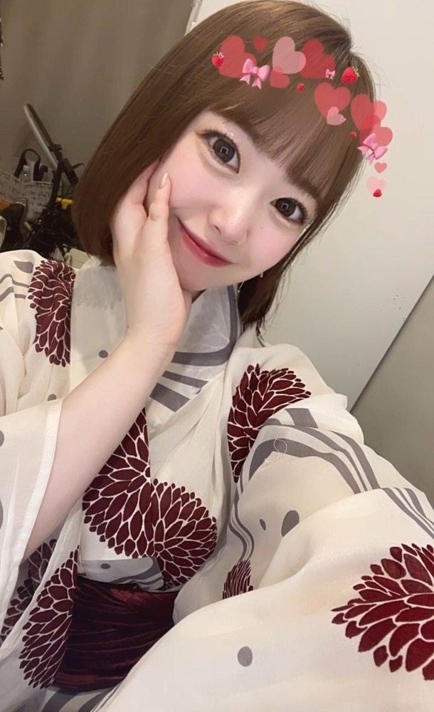 白咲 莉桜