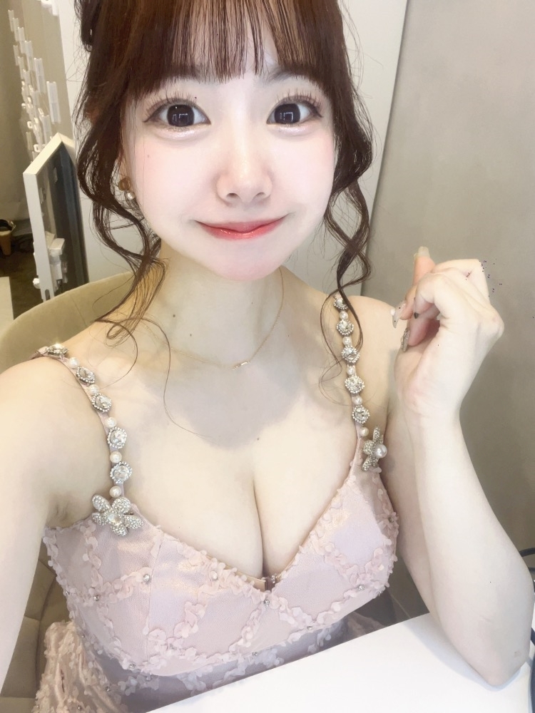 白咲 莉桜