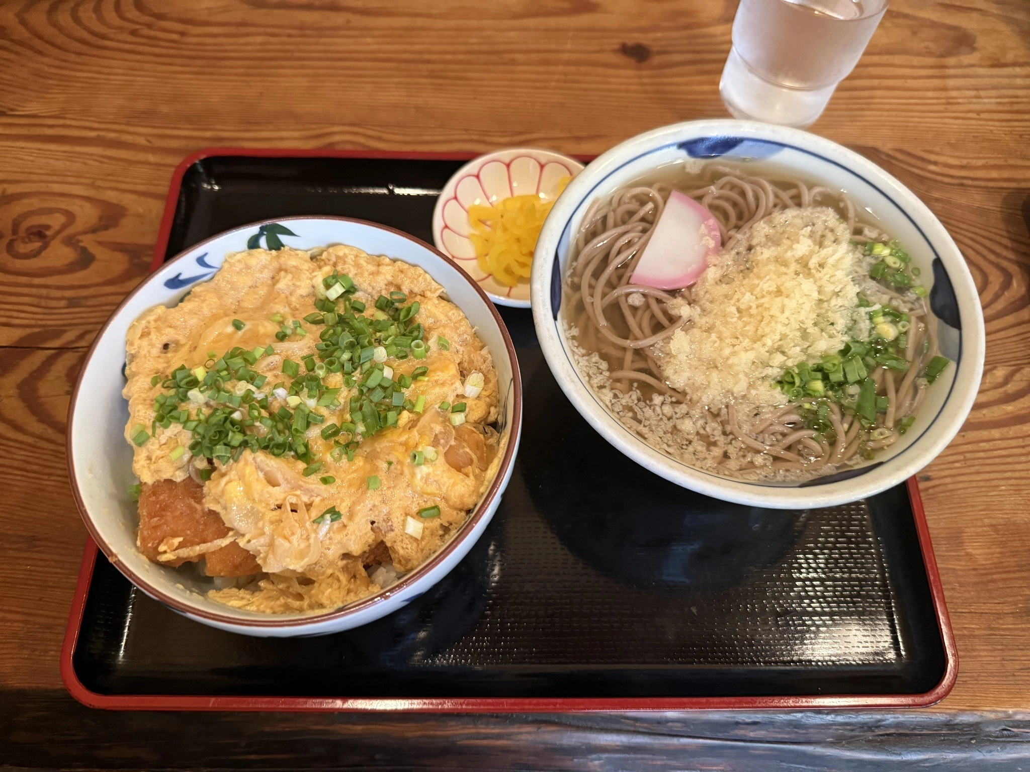 リン
