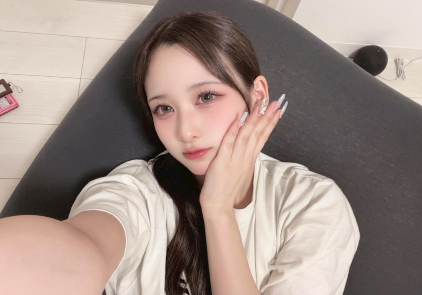真白 あい