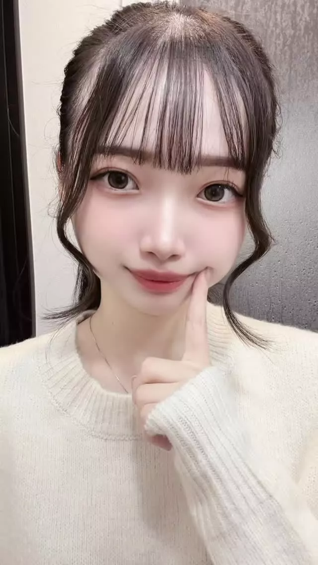 みいな