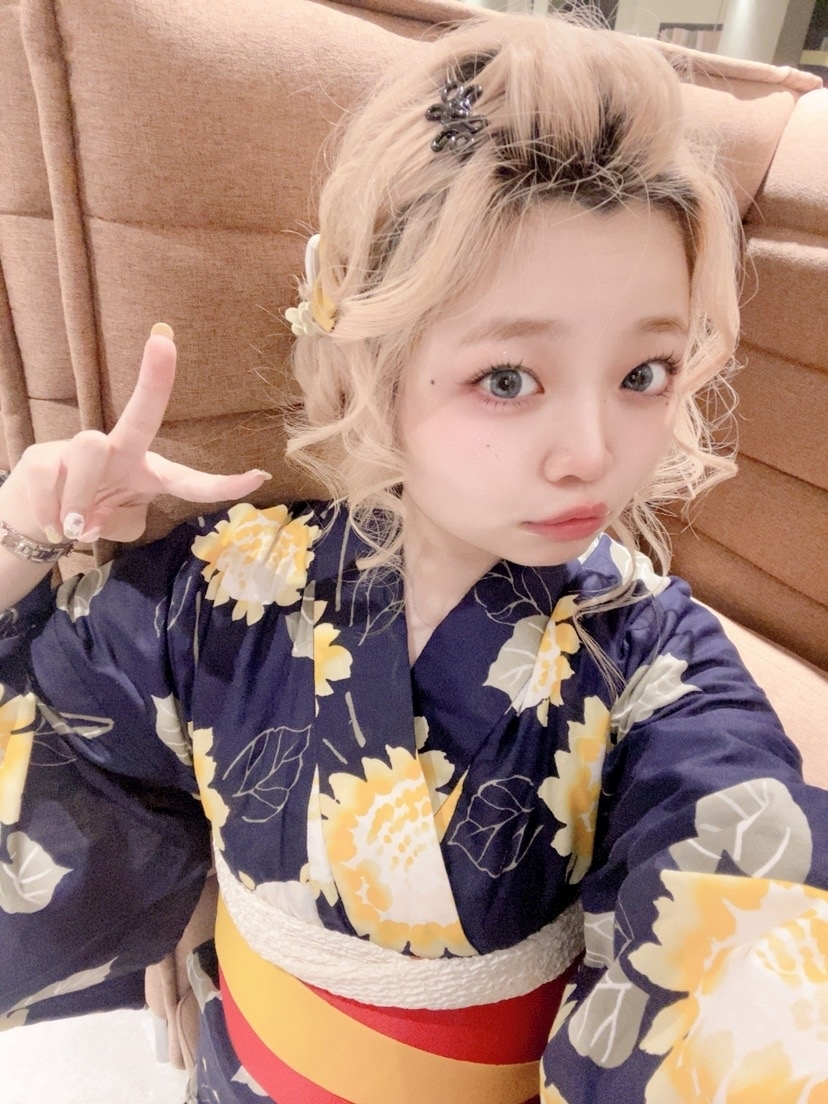 美吉 アユム