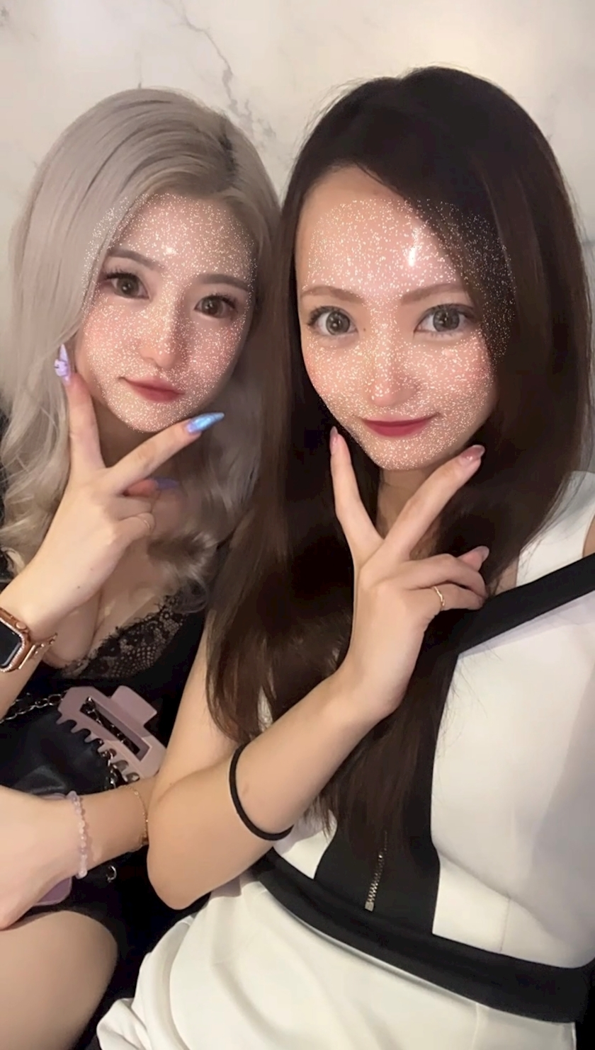 あや