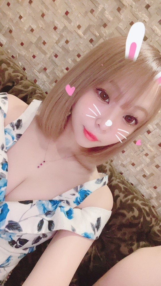 小川 真央