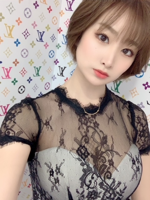 妃乃 すず