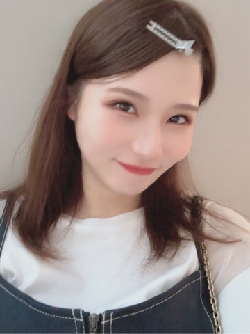 足立 はな