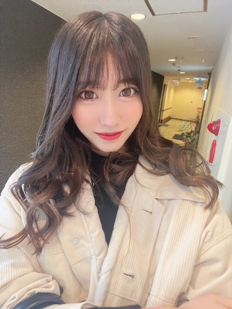 天乃 りさ