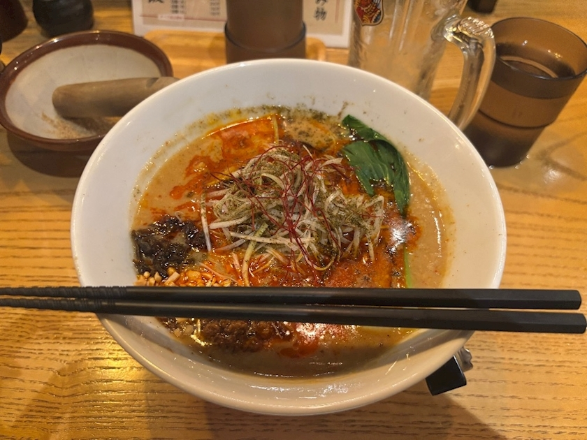 めい