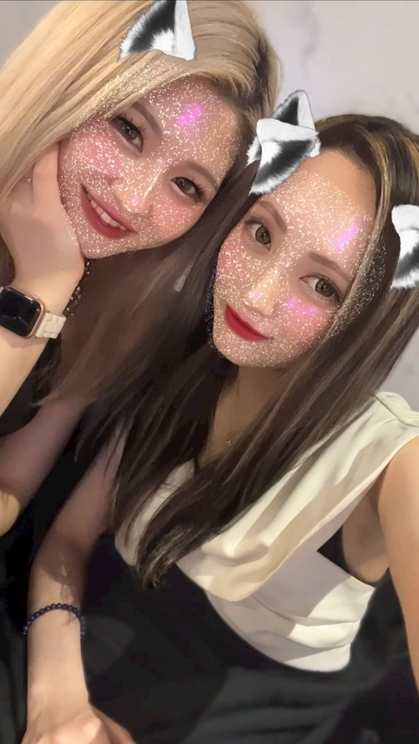 あや
