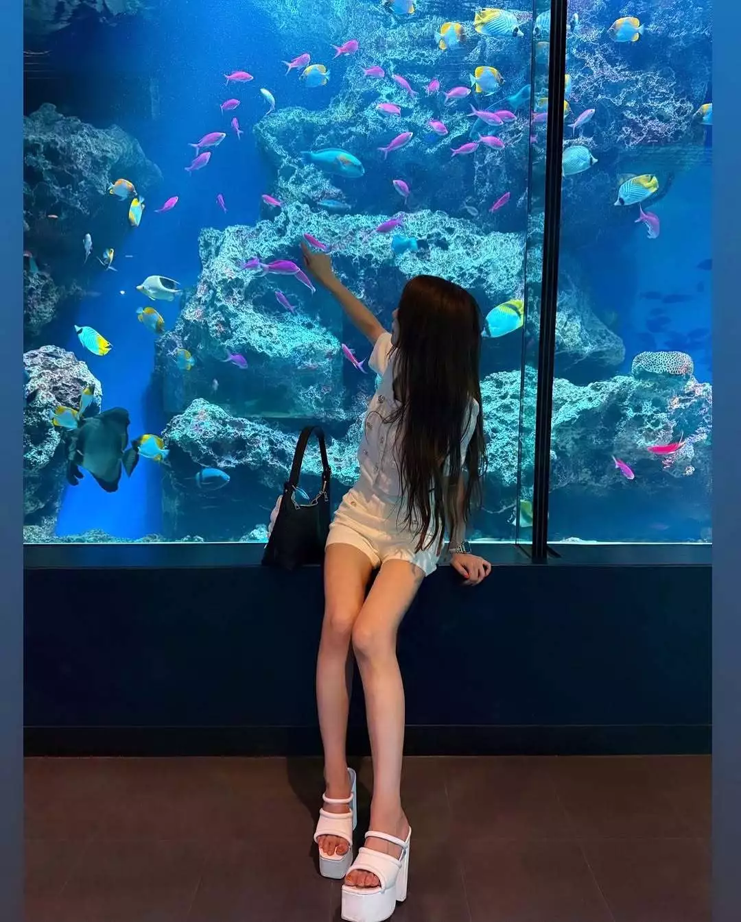 麗奈