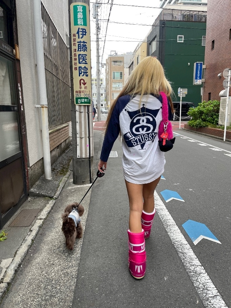 イヴ