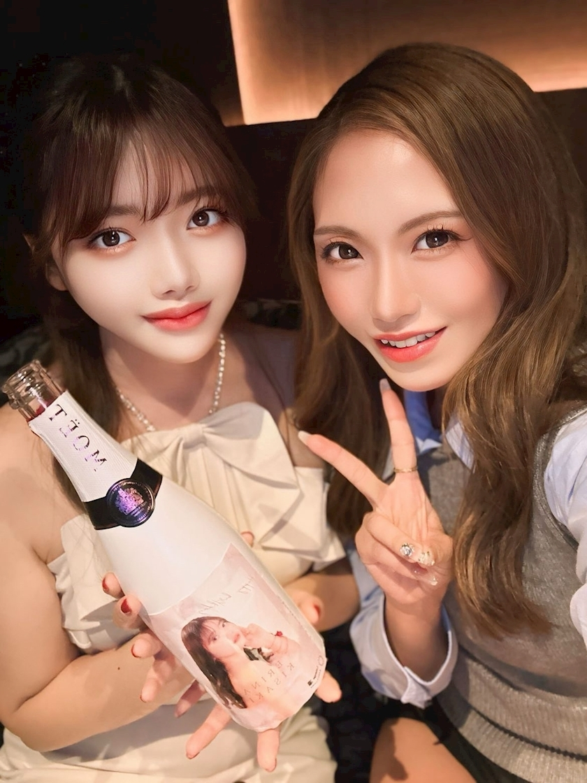妃 えりな