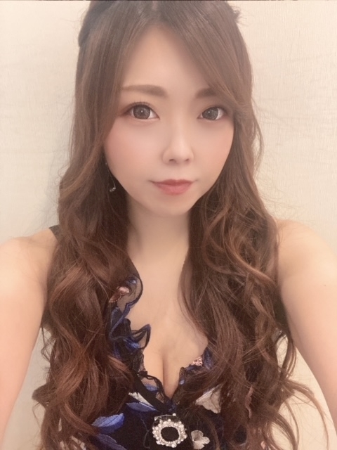 夏樹 あや