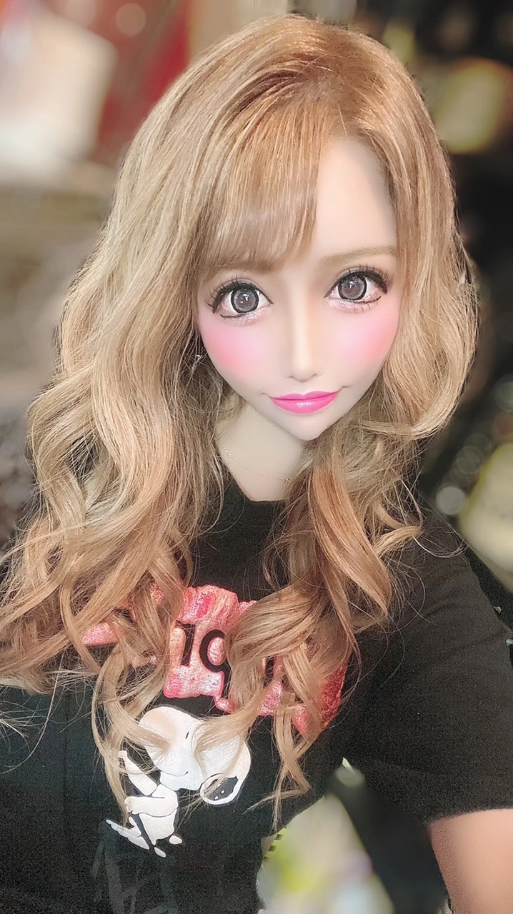 愛瀬  椿