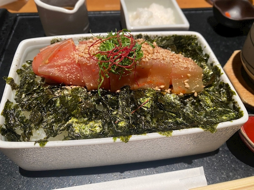 にこ