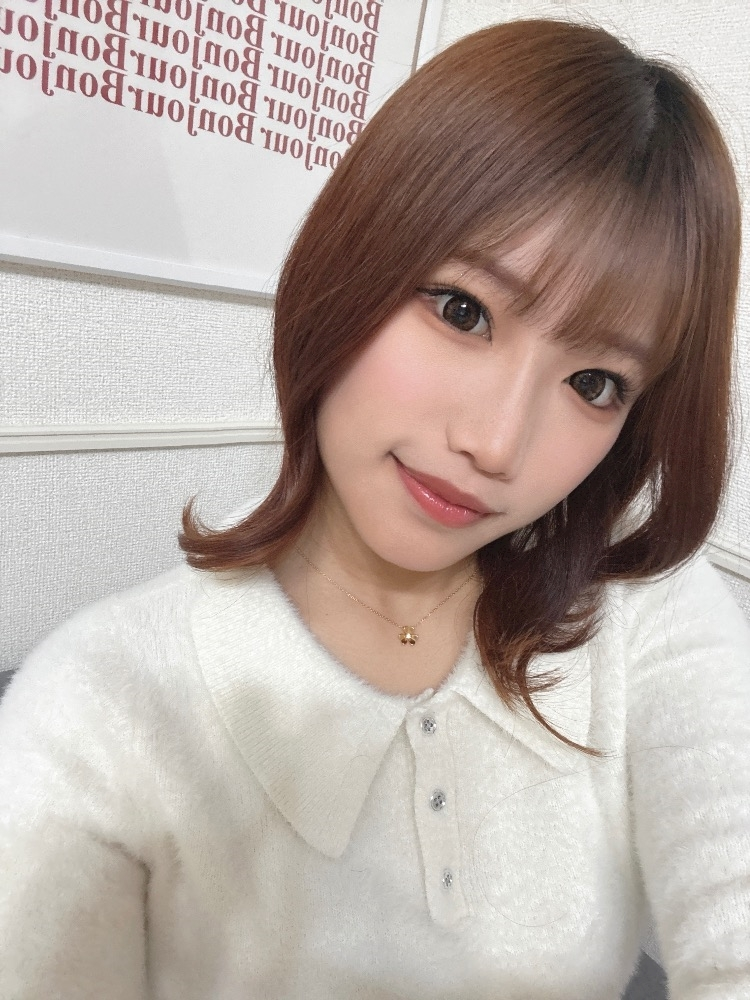 葉月 ひろみ