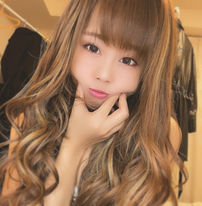 一条 彩由